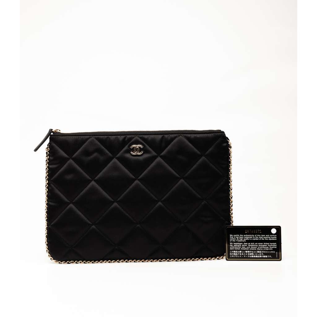 Chanel CC Quilted Satin Chain Around Clutch - Image 11