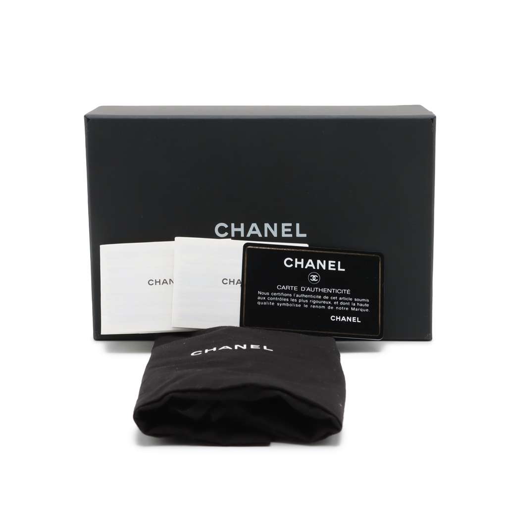 Chanel Mini Classic Caviar Clutch With Chain - Image 10