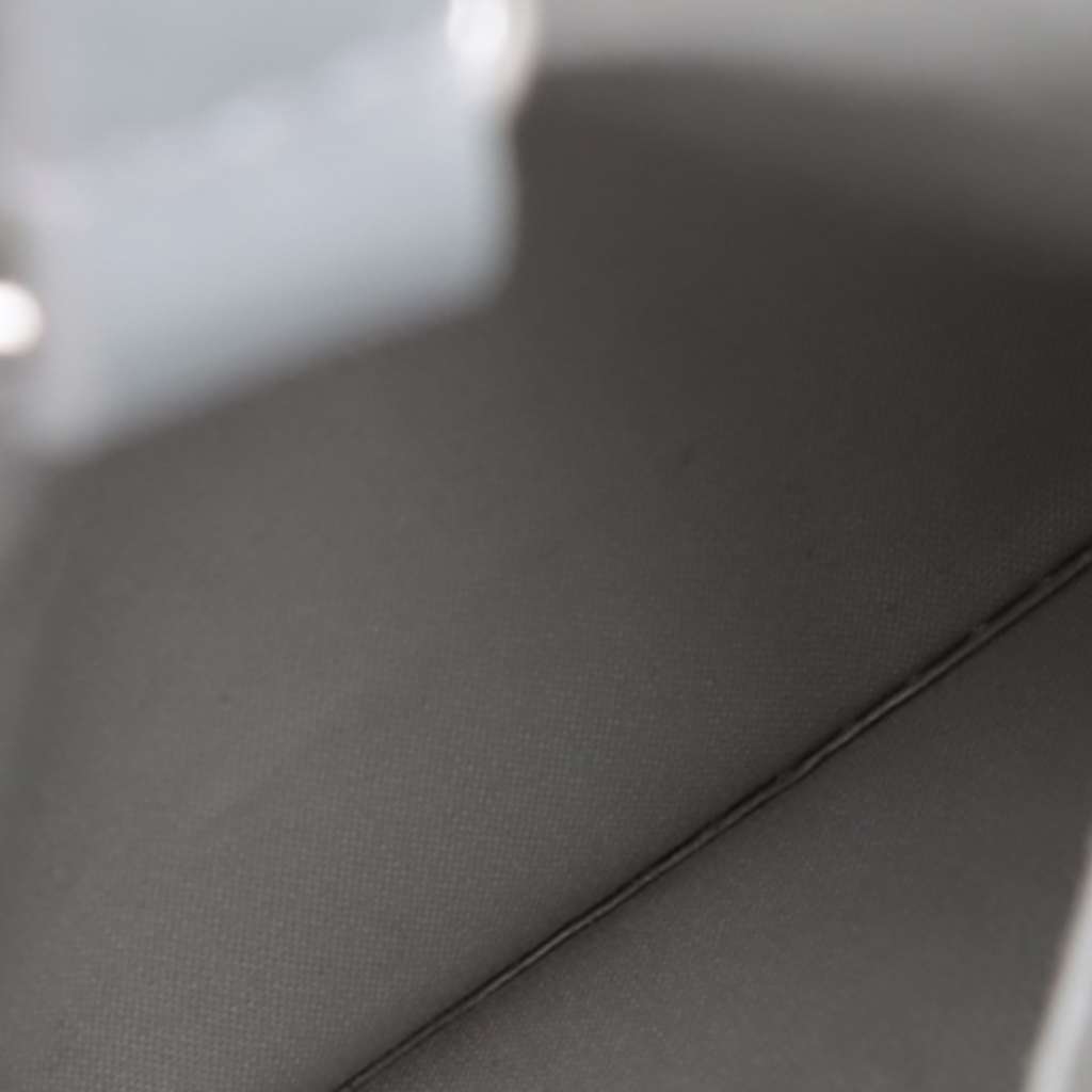 Louis Vuitton Monogram Nylon Gradient  OnTheGo MM - Detail 1