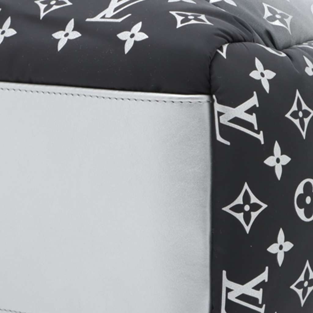 Louis Vuitton Monogram Nylon Gradient  OnTheGo MM - Detail 2