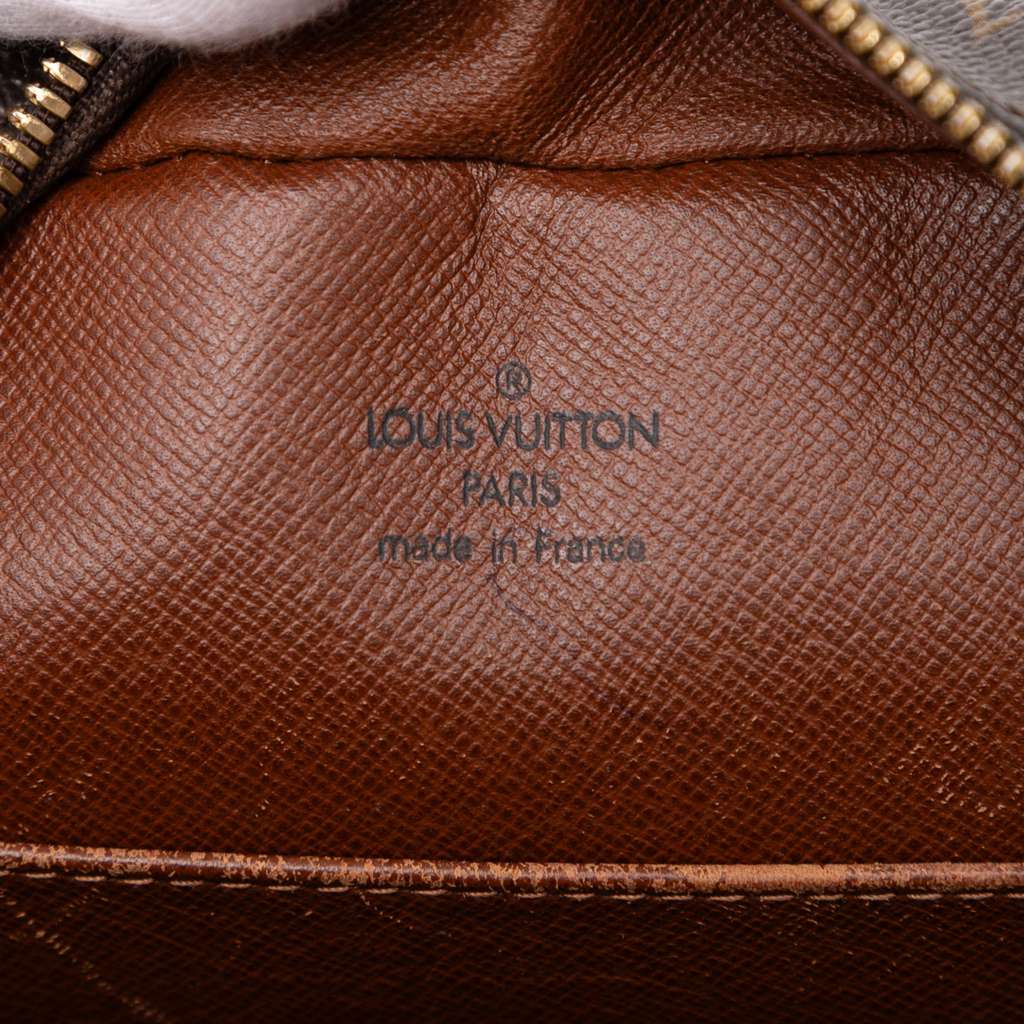 Louis Vuitton Monogram Cite MM - Side view