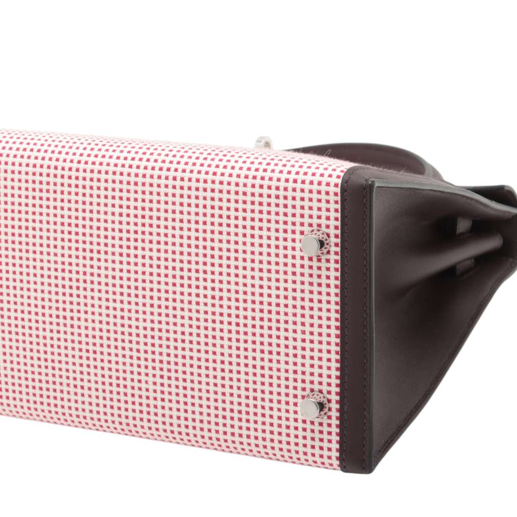 Hermès Toile Quadrille and Swift Kelly II Sellier 28 - Detail 2