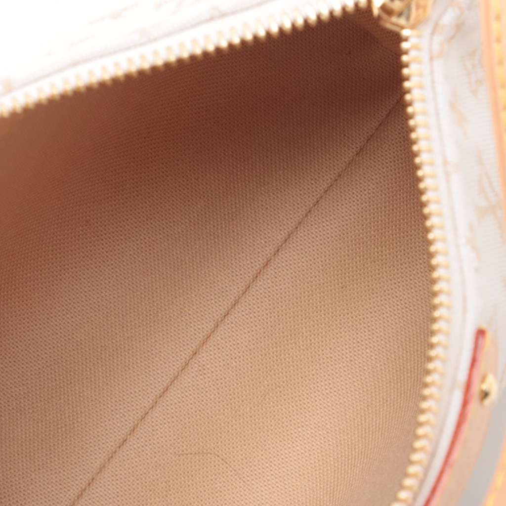 Louis Vuitton Monogram Canvas Hills Mini Pochette - 3