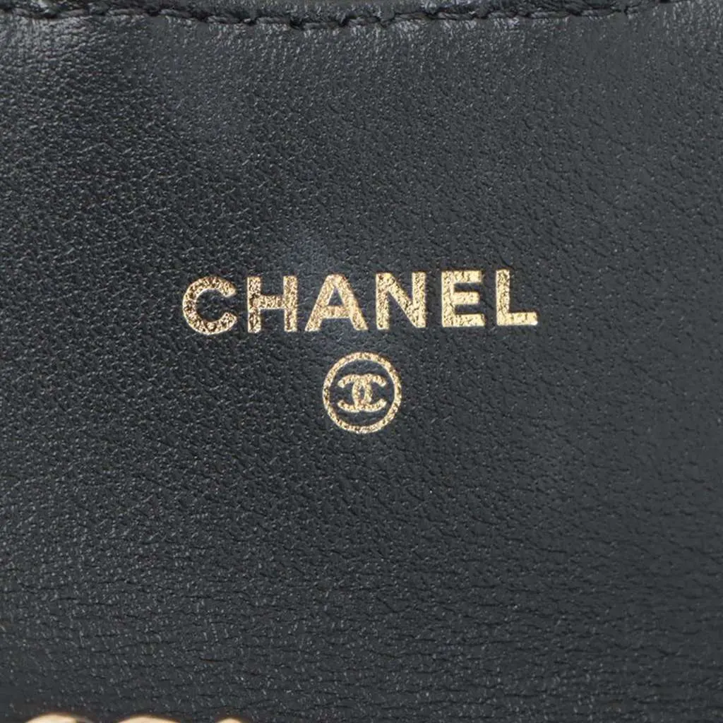 Chanel Mini Classic Jersey Flap Belt Bag Black Cotton Good - Model View