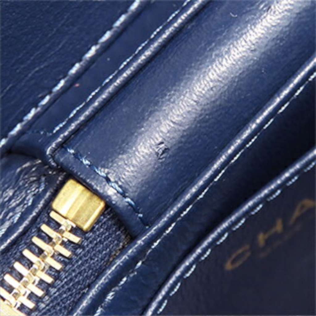 Chanel Quilted Lambskin Trendy CC Vanity Case - Image 13