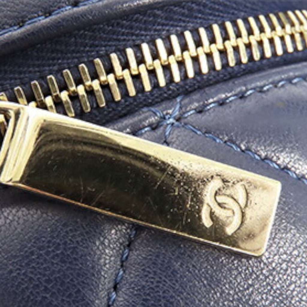 Chanel Quilted Lambskin Trendy CC Vanity Case - Image 15