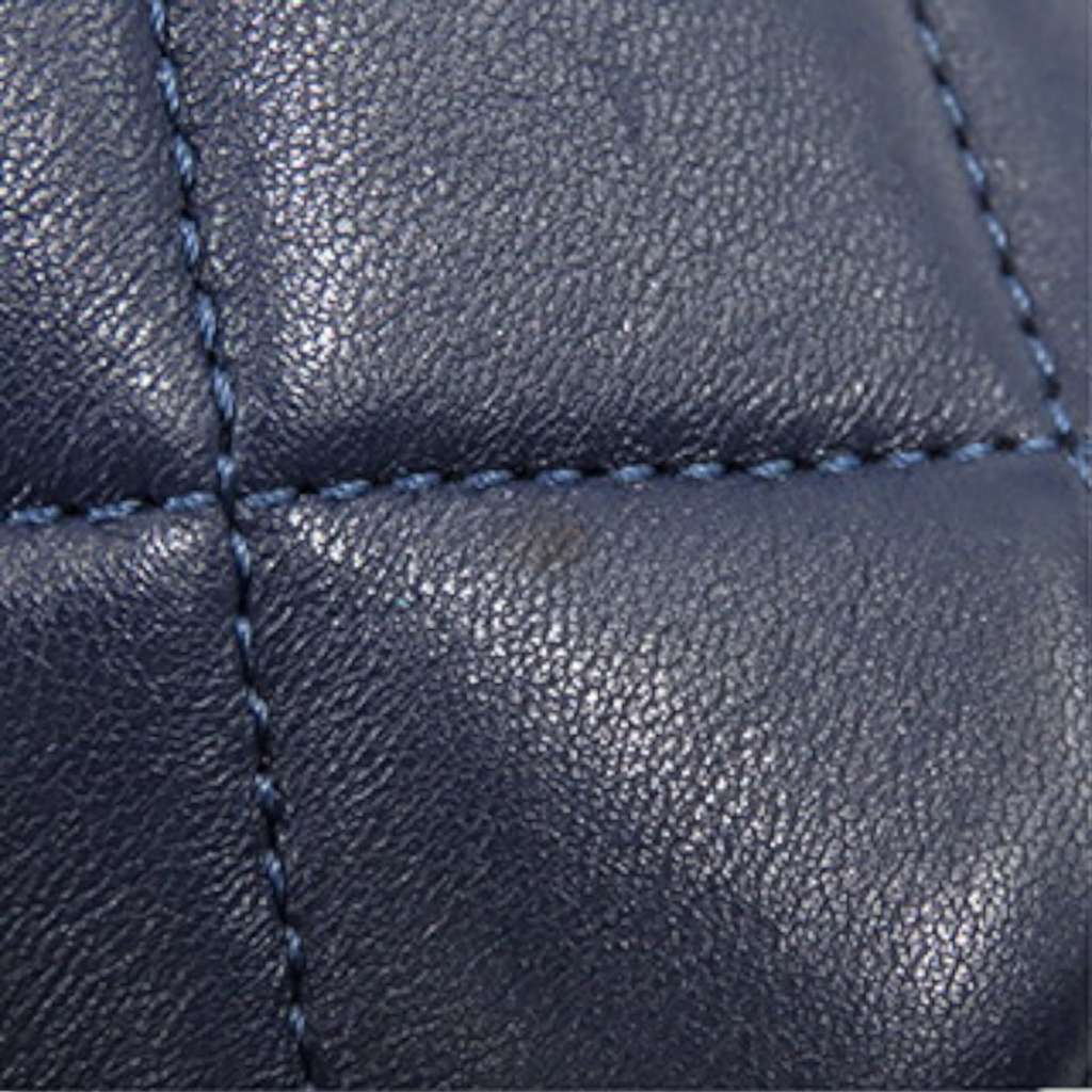 Chanel Quilted Lambskin Trendy CC Vanity Case - Image 16