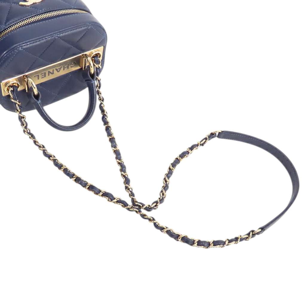 Chanel Quilted Lambskin Trendy CC Vanity Case - Side view