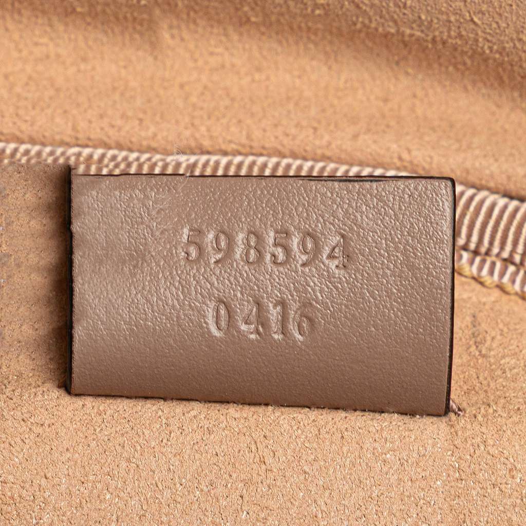 Gucci GG Marmont Round Matelasse Leather Backpack - Detail 1