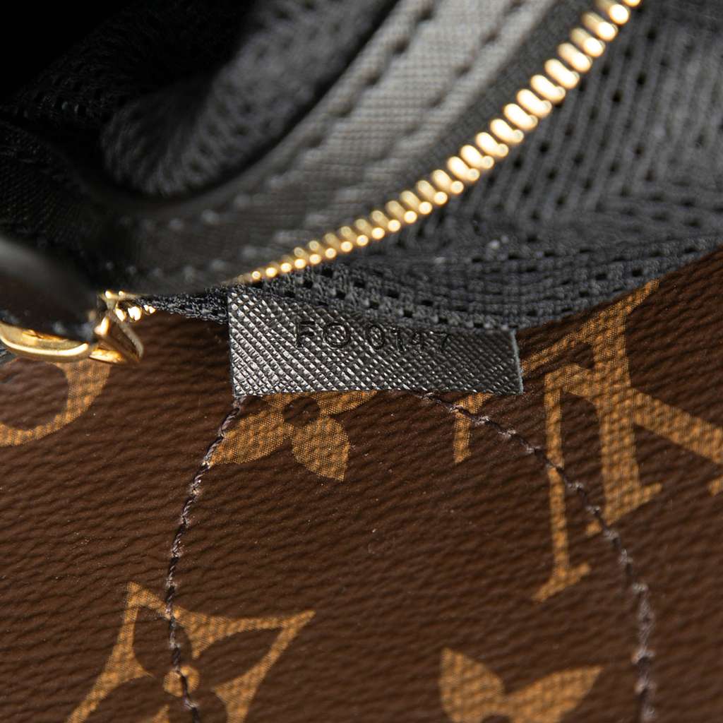 Louis Vuitton Monogram Tressage Tote - Detail 1