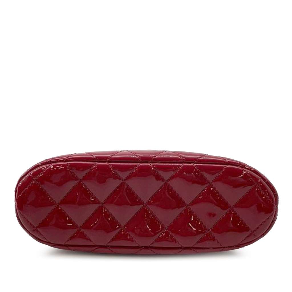 Chanel Quilted Patent Shiny Coco Clutch With Chain - 3