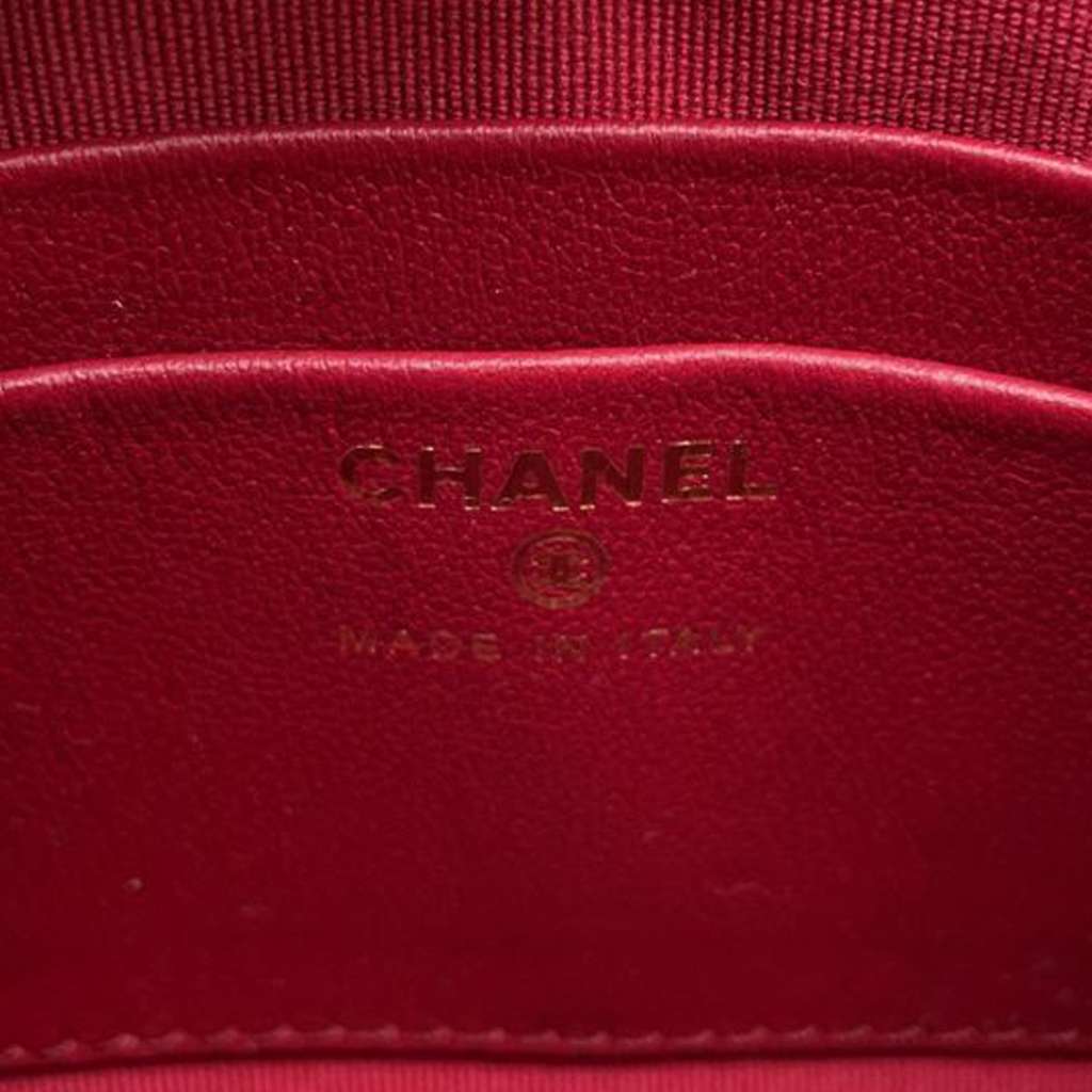 Chanel Quilted Patent Shiny Coco Clutch With Chain - 5