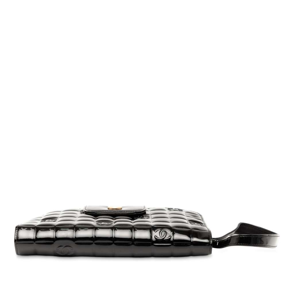Chanel CC Chocolate Bar Patent Wristlet Wallet - Image 6