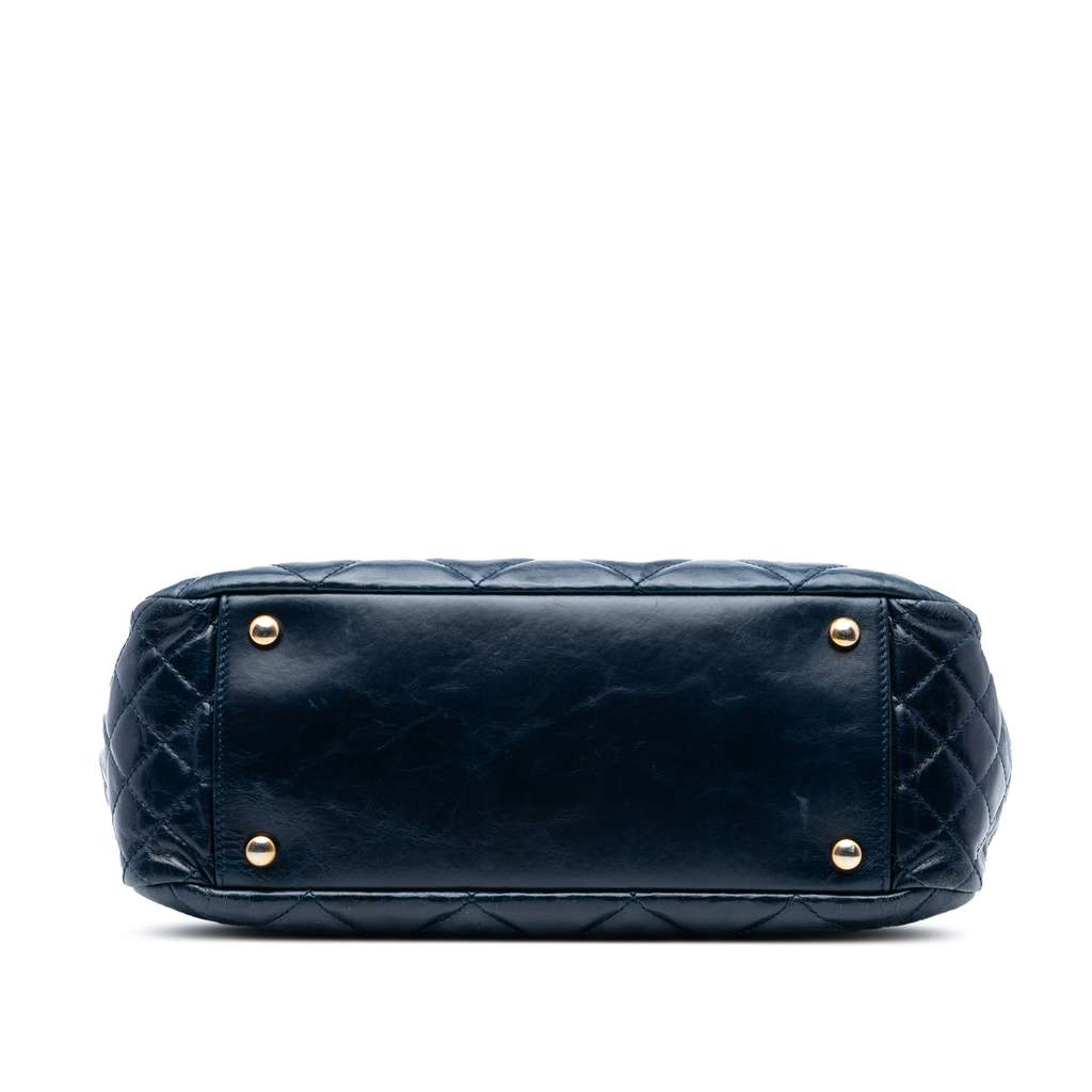 Chanel Small Quilted Aged Calfskin Daily Walk Flap - 3