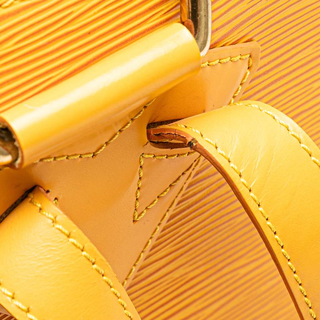 Louis Vuitton Epi Gobelins - Detail 2