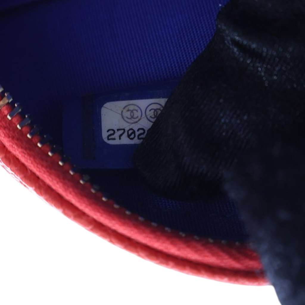 Chanel Tricolor Caviar CC Filigree Round Crossbody - Detail 1