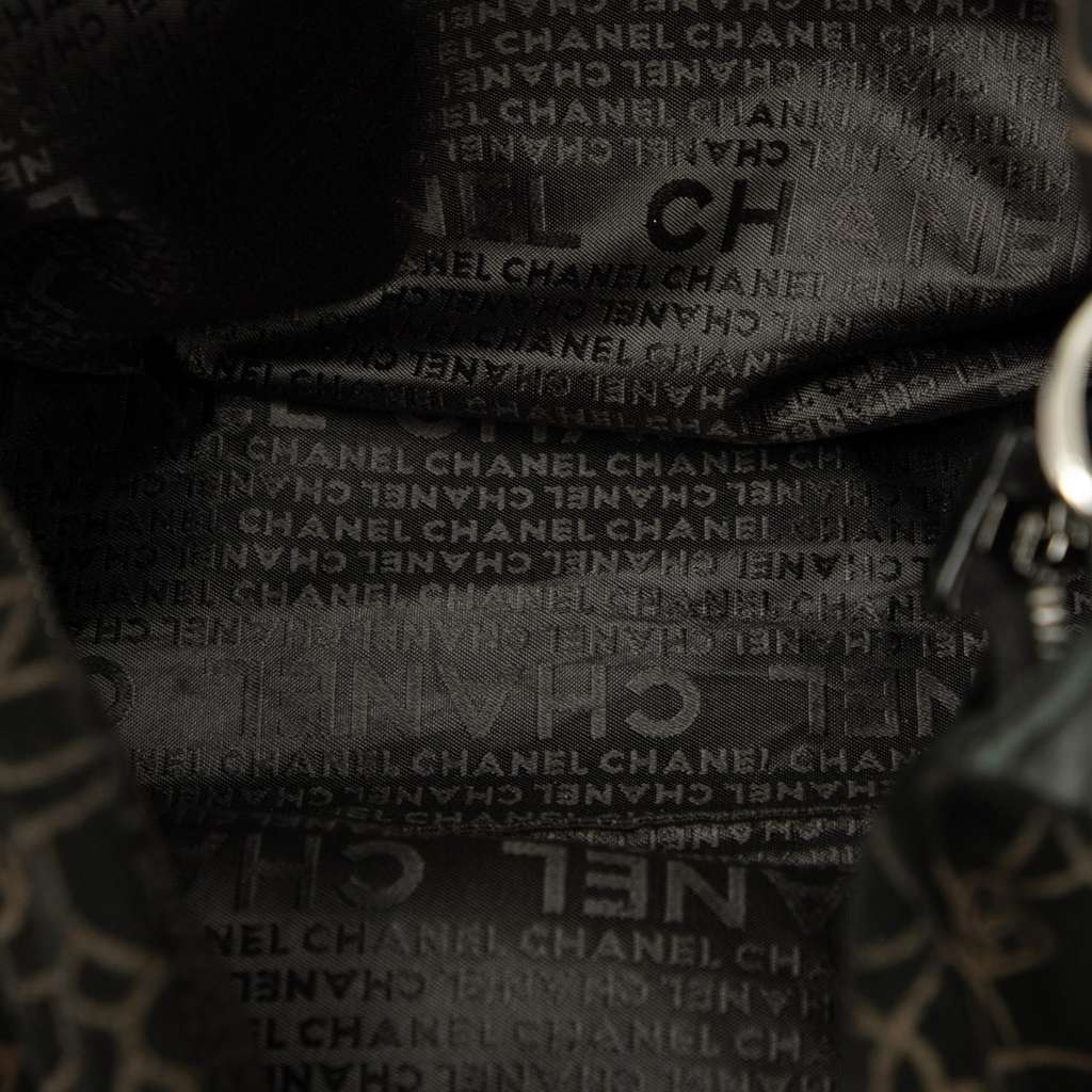 Chanel CC Suede Camellia Hobo - 4