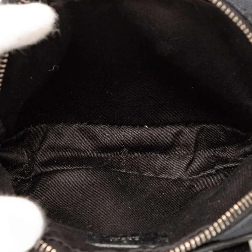Gucci GG Canvas Crossbody Black Canvas Good - Model View