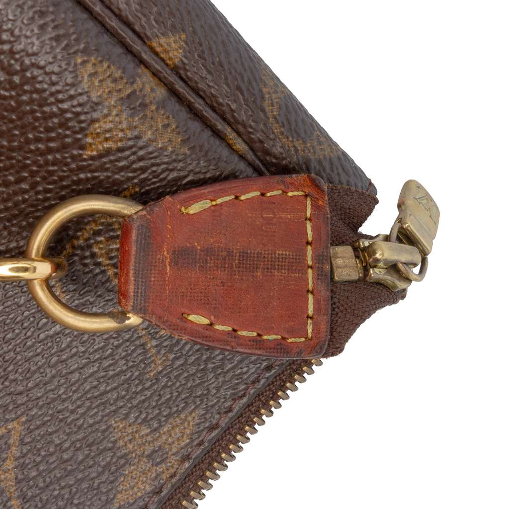 Louis Vuitton Monogram Pochette Accessoires - Side view