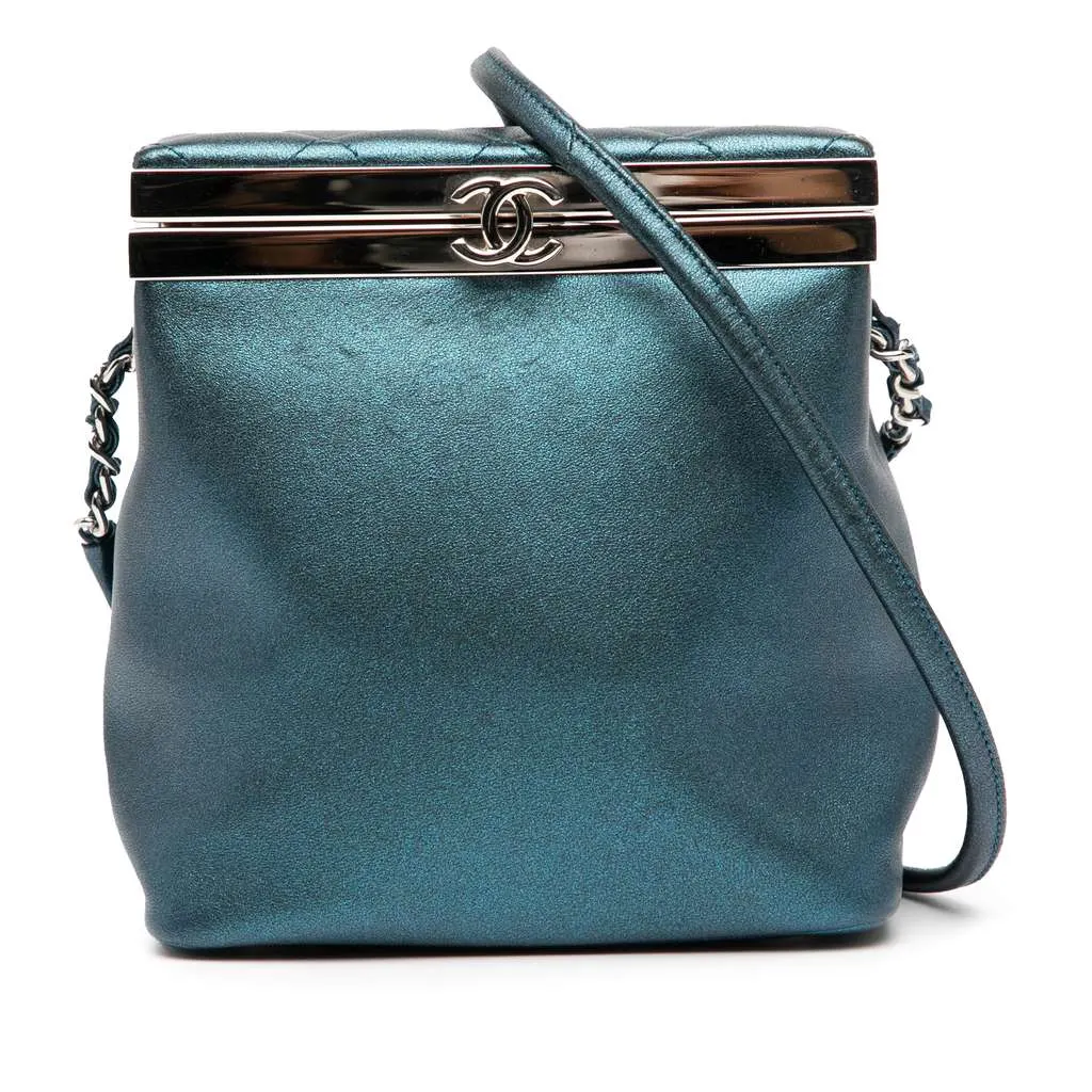 Chanel CC Metallic Calfskin Vanity Bag Blue Leather Very good - Front View