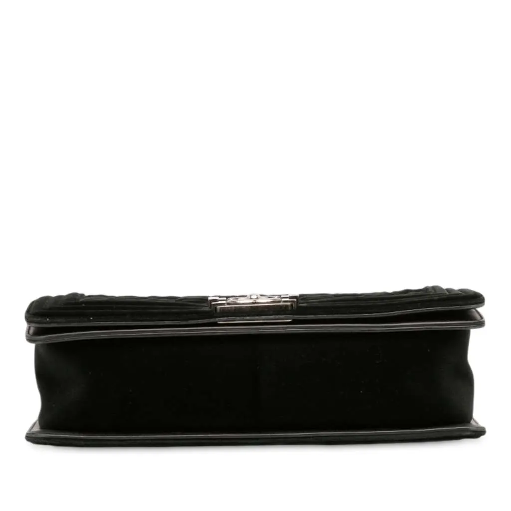 Chanel Medium Quilted Velvet Wild Stitch Boy Flap Black Velvet Good - Inside View