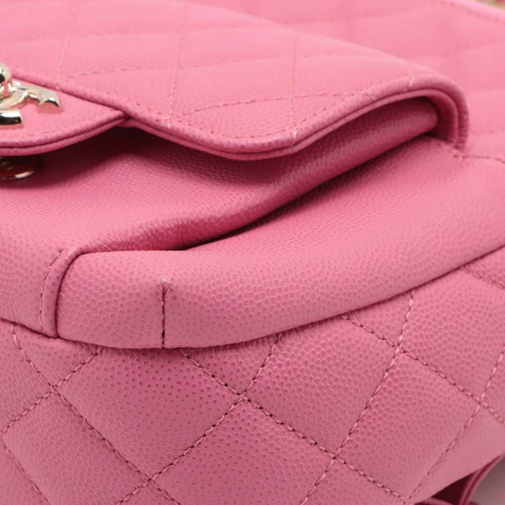 Chanel Small Quilted Caviar CC Day Backpack - Image 10