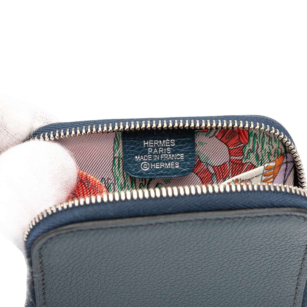 Hermès Evercolor Silk in Compact Coin Purse - Side view