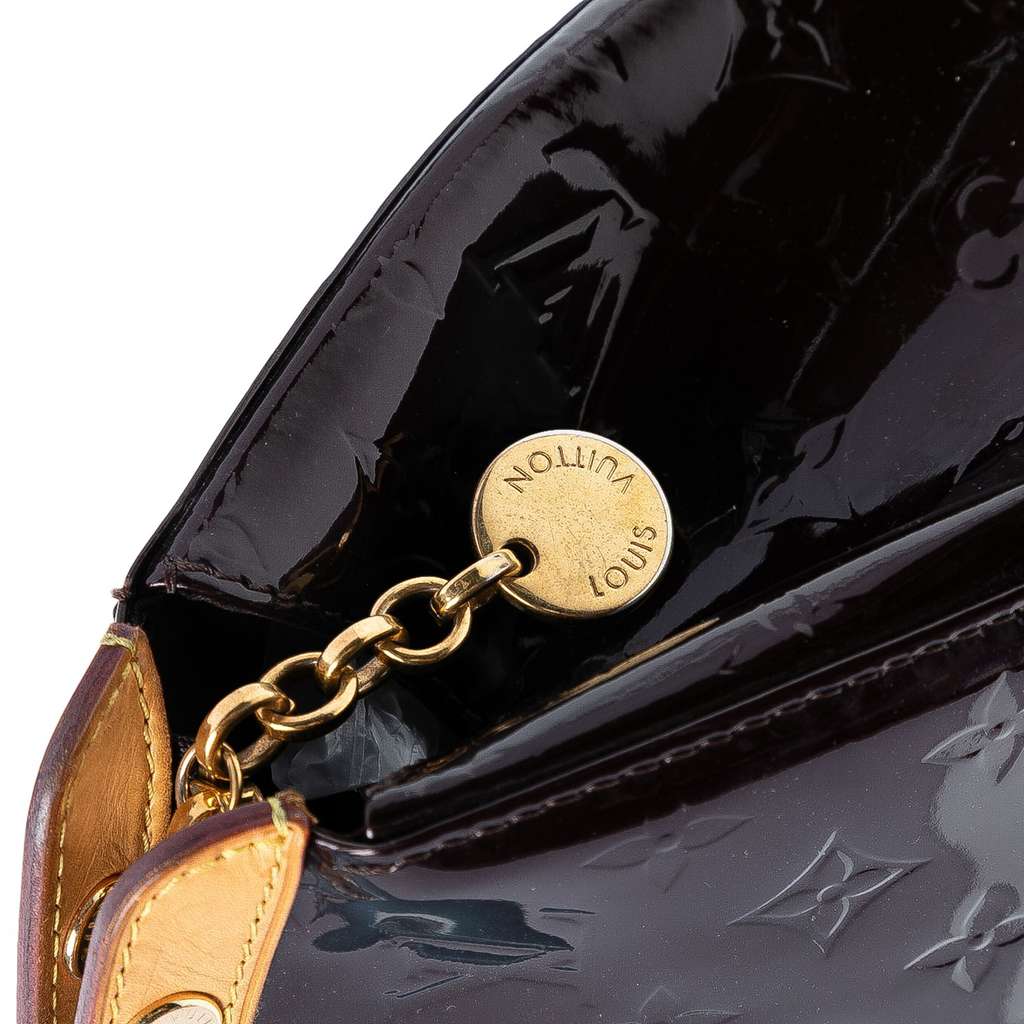 Louis Vuitton Monogram Vernis Brea MM - Detail 2