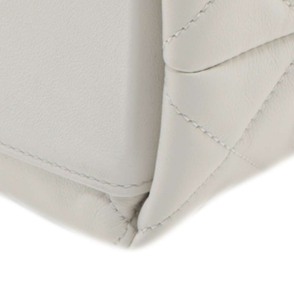 Chanel Quilted Calfskin Close To Me Hobo - Image 12