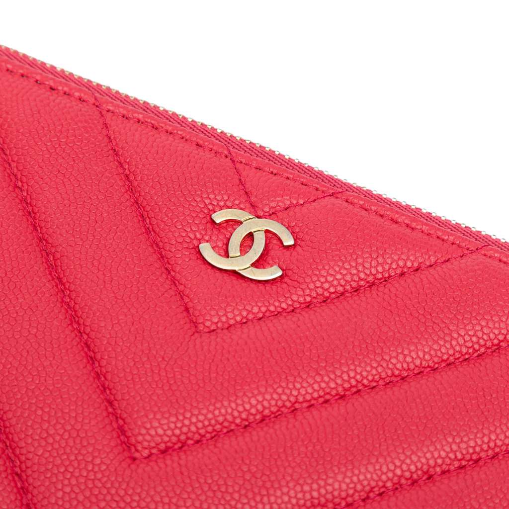 Chanel Medium Chevron Caviar Ancient Greek Charms O Case Clutch - Detail 1