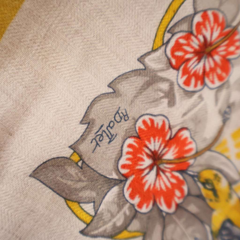 Hermès Jungle Love Cashmere Silk Triangle Scarf - Image 12