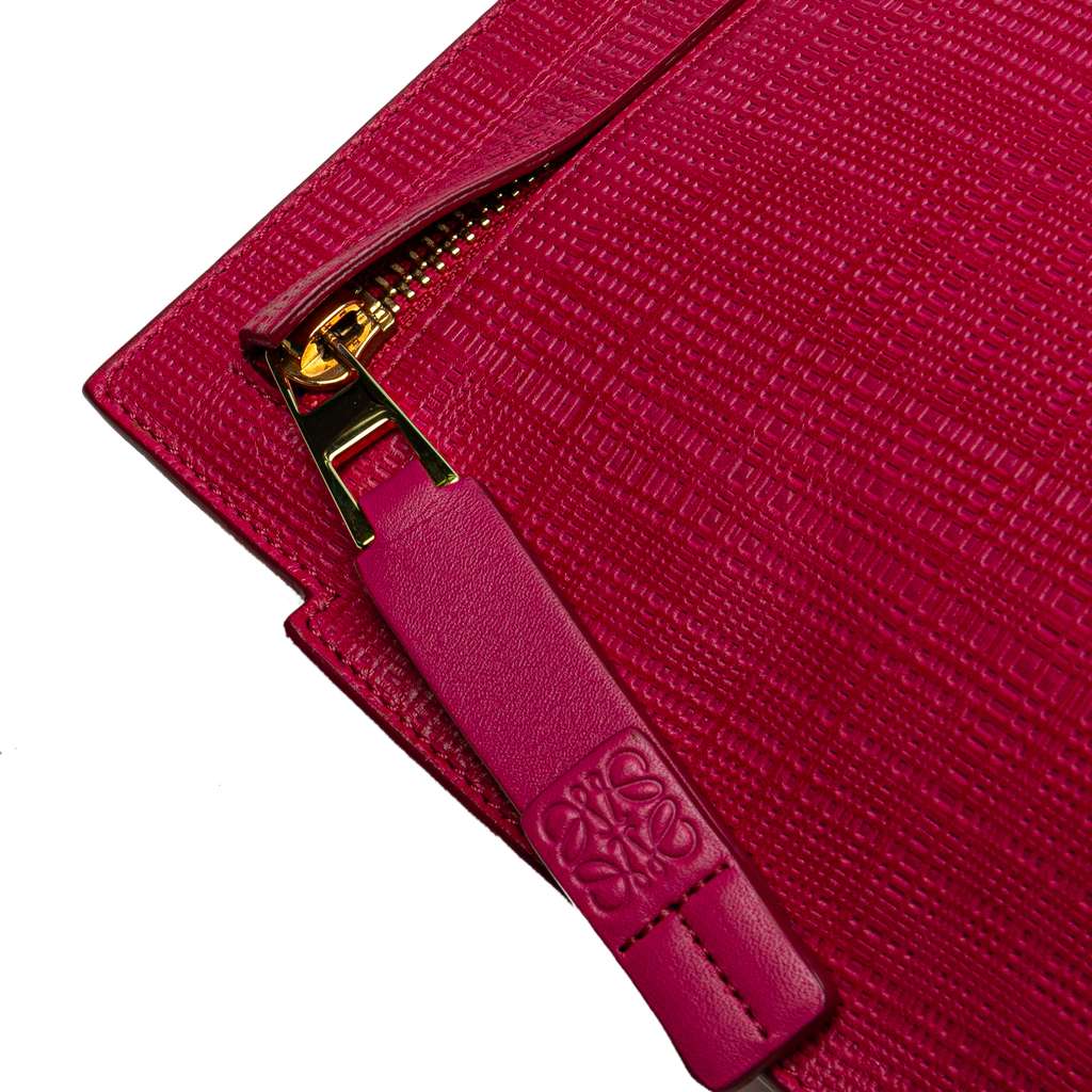Loewe Large Linen Embossed Patent Anagram Repeat T Pouch - Image 10