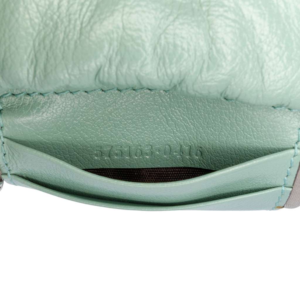 Gucci Small GG Marmont Sequined Diagonal Matelasse Leather Bucket Bag - Detail 1