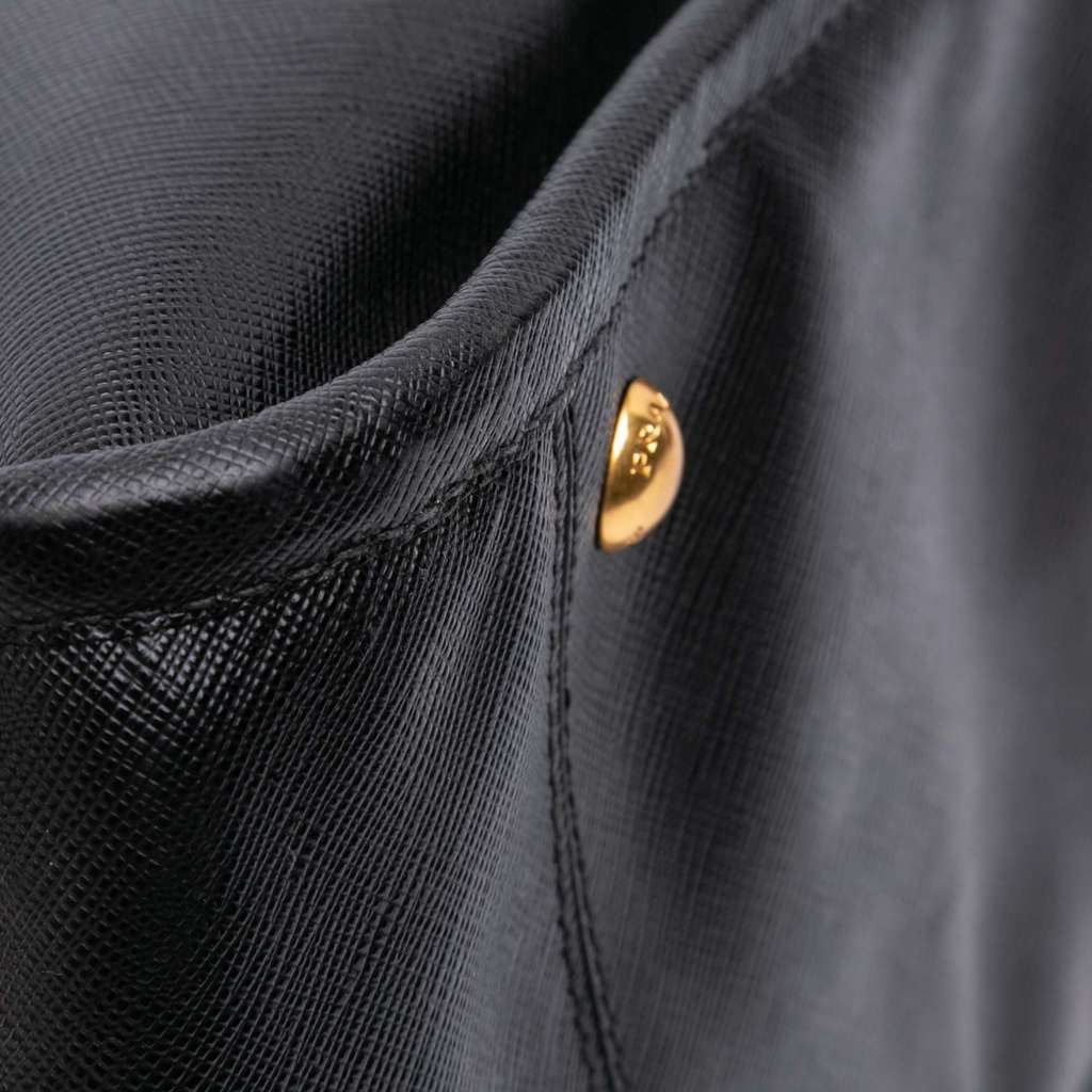 Prada Saffiano Lucido Top Handle Frame Tote - Detail 1