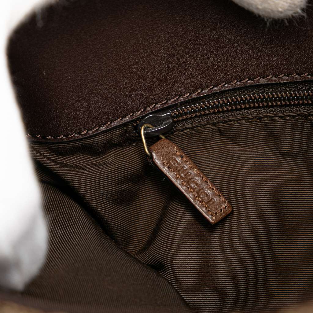 Gucci GG Canvas Shoulder Bag - Detail 2