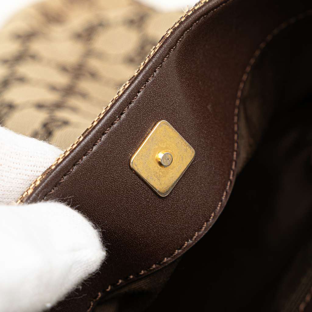 Gucci GG Canvas Shoulder Bag - Image 11