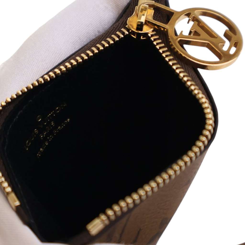 Louis Vuitton Monogram Reverse Giant Trio Pouch - 5