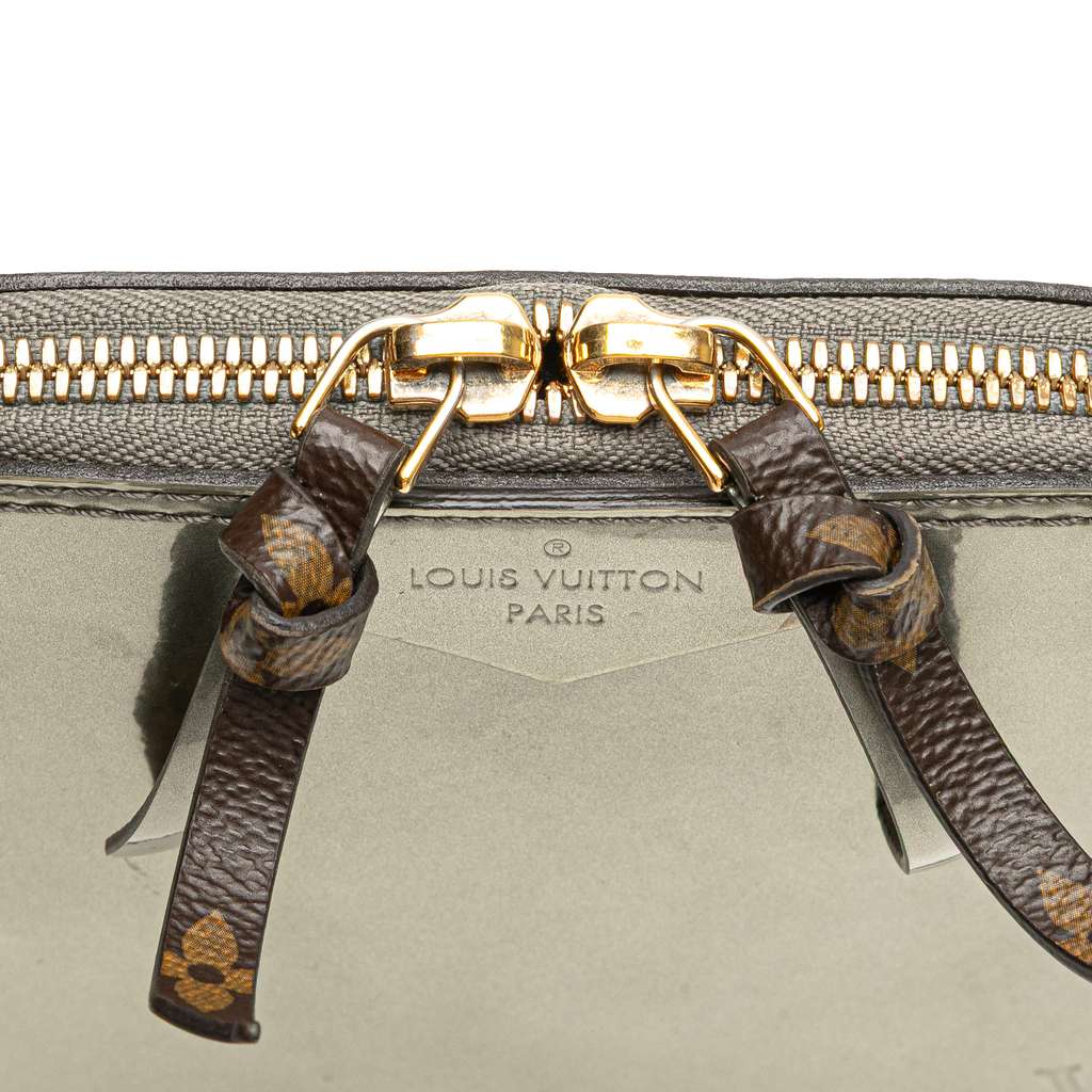 Louis Vuitton Vernis Miroir Mini Alma - Detail 2