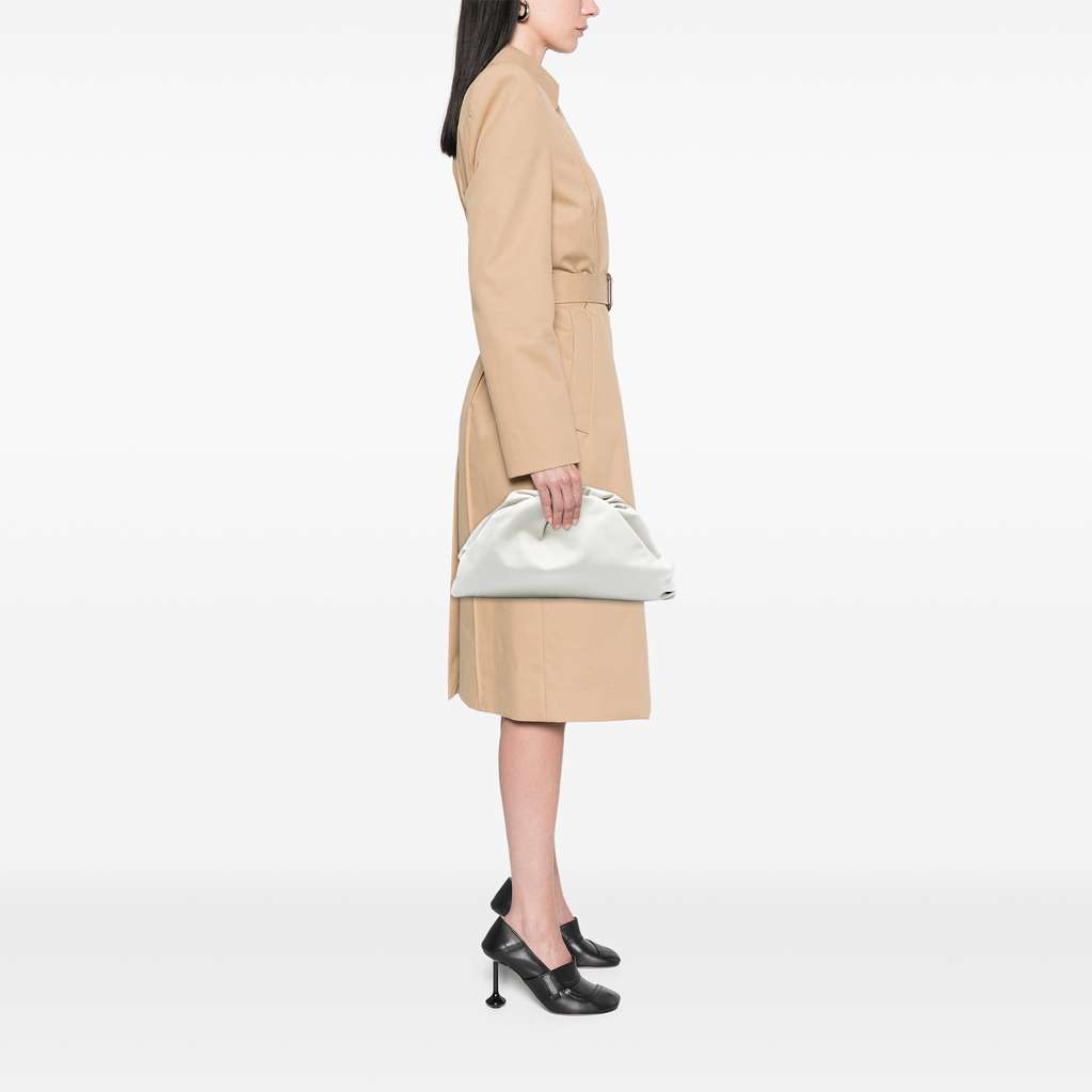 Bottega Veneta Lambskin The Pouch - Detail 2