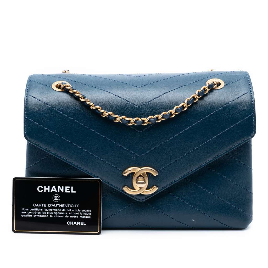 Chanel Small Chevron Lambskin Stitched Envelope Flap - Image 10