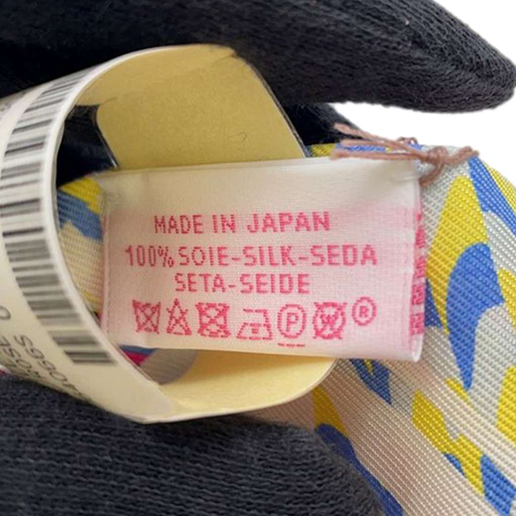 Hermès Ex Libris Marble Silk Twilly Scarf - Detail 1