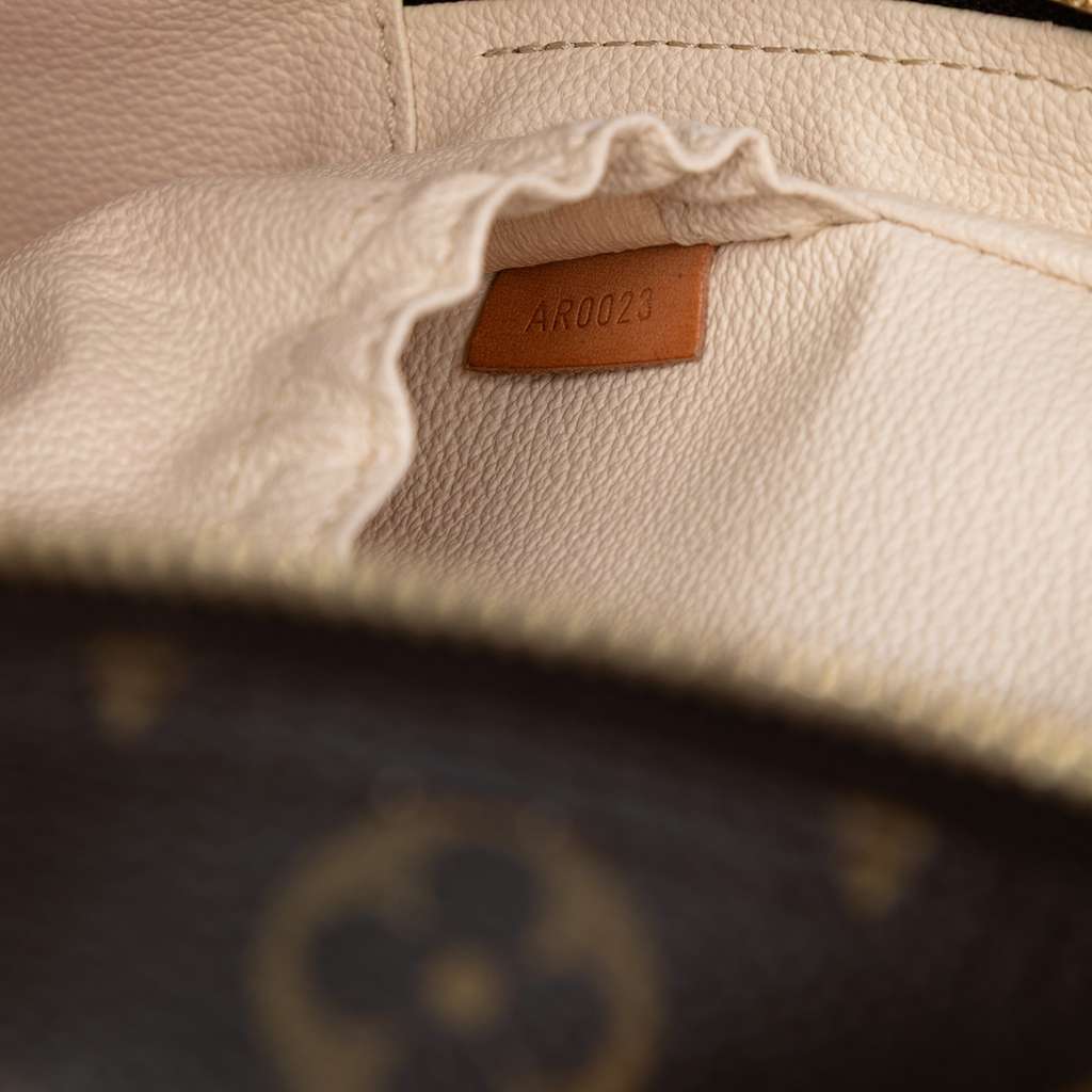 Louis Vuitton Monogram Spontini - Detail 1