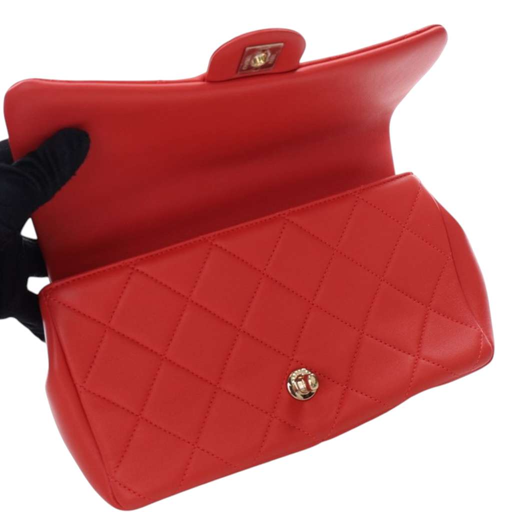 Chanel Small Lambskin Elegant Chain Single Flap - Detail 1