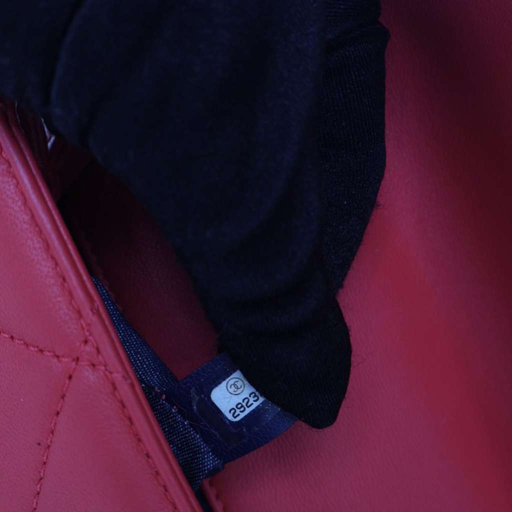 Chanel Small Lambskin Elegant Chain Single Flap - Detail 2