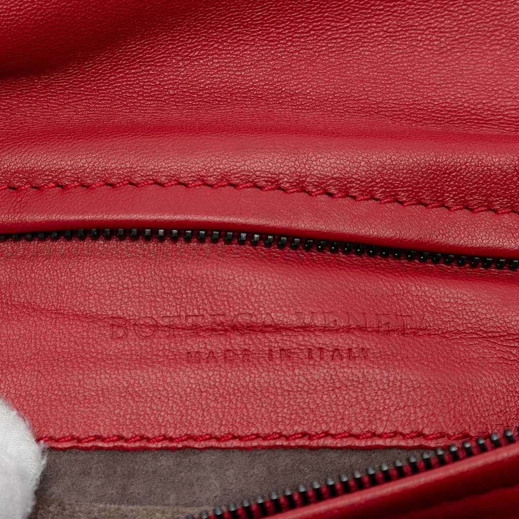 Bottega Veneta Nappa Intrecciato Turn Lock Clutch - Side view