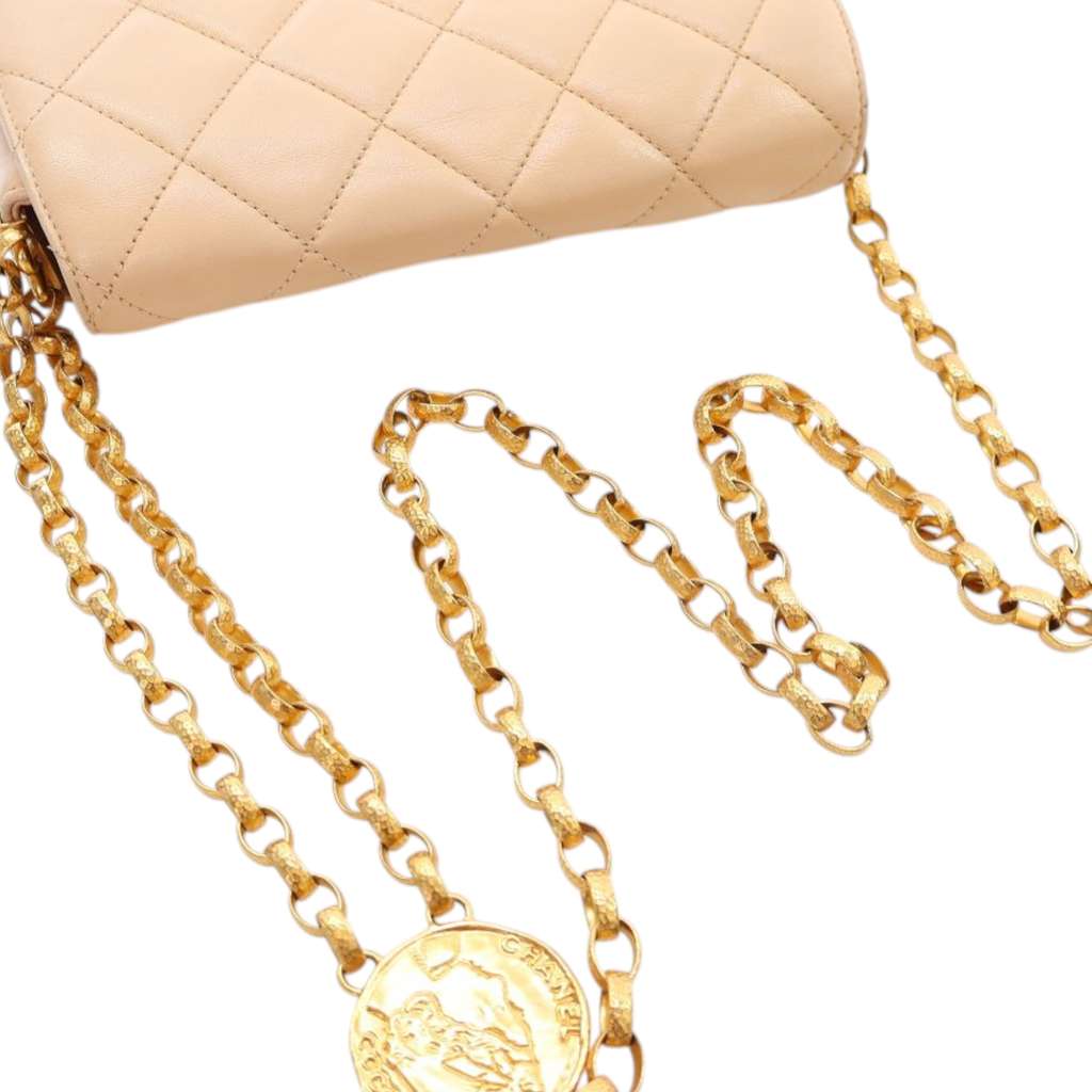 Chanel Medium Quilted Lambskin CC Coin Flap - Image 13