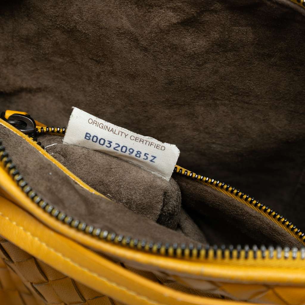 Bottega Veneta Nappa Intrecciato Nodini Crossbody - Detail 1