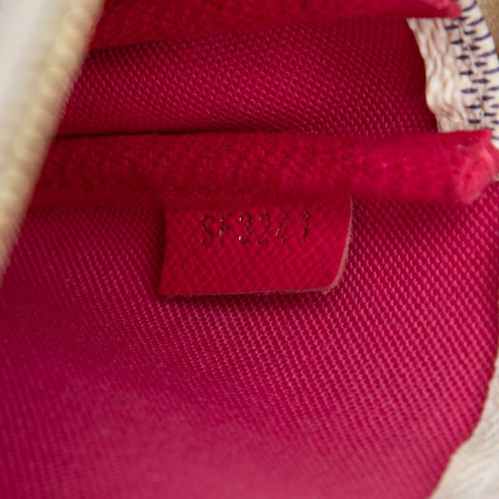 Louis Vuitton Damier Azur Animation Hollywood Mini Pochette Accessoires - Detail 1