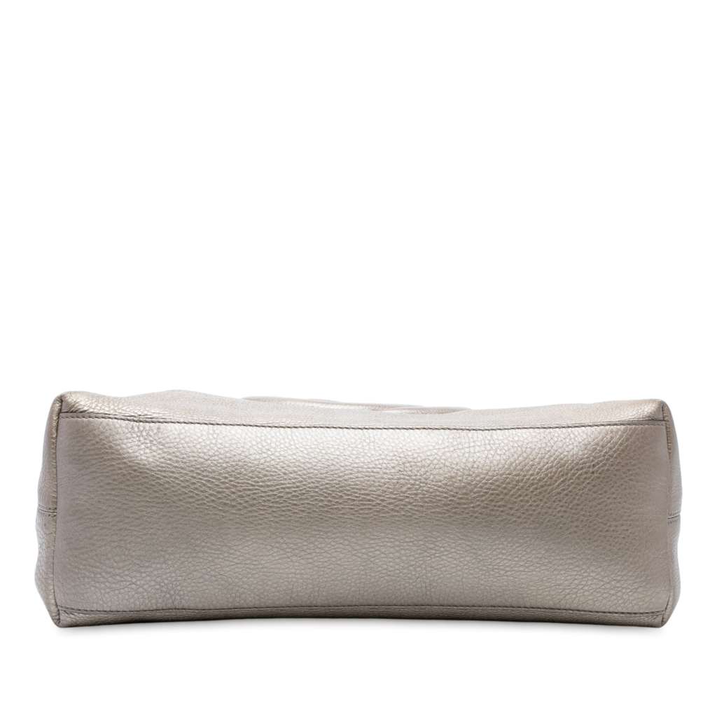 Gucci Medium Leather Soho Chain Tote - Image 6