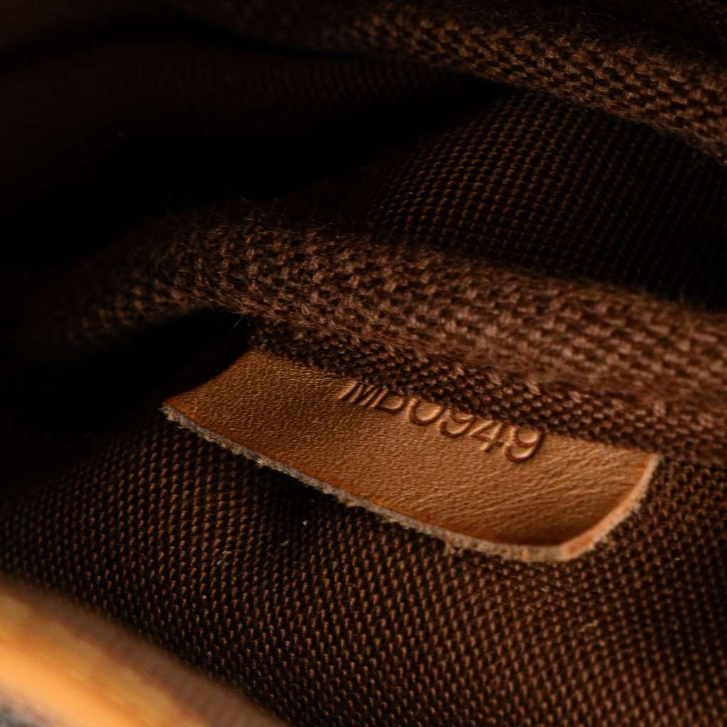 Louis Vuitton Monogram Saumur 25 - Detail 1